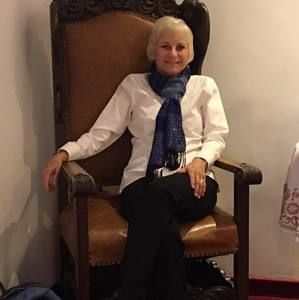 Meet your Posher, Tina